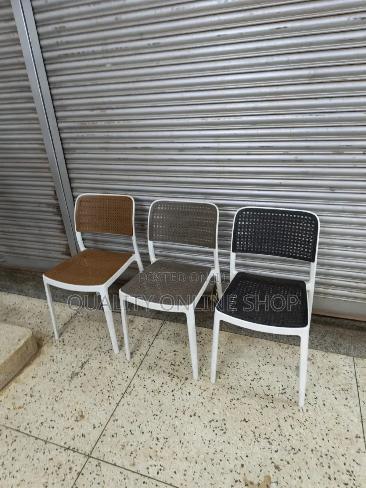 Solid Backrest Plastic Chairs Plastic Chairs