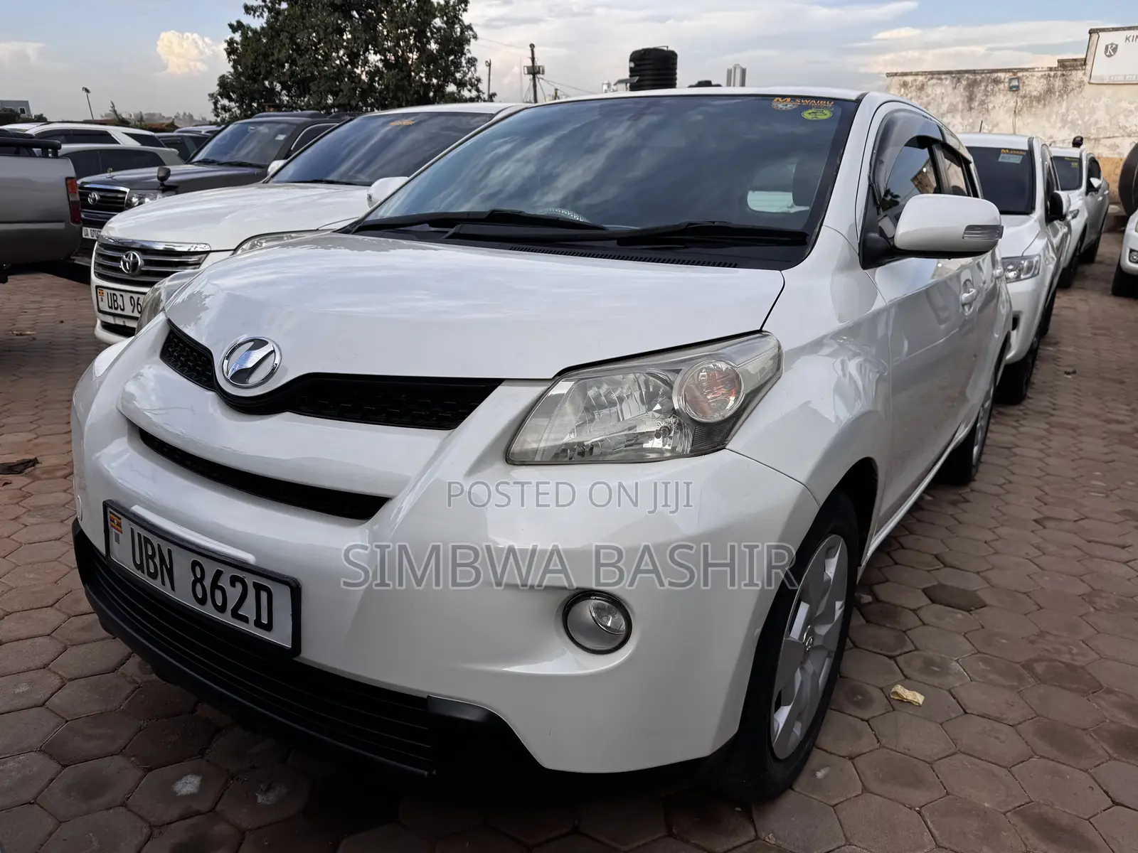 Toyota IST 2010 White