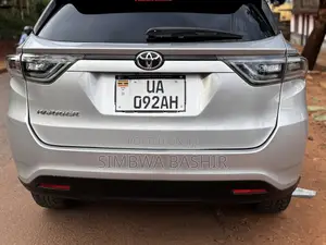 Toyota Harrier 2015 Silver