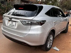 Toyota Harrier 2015 Silver