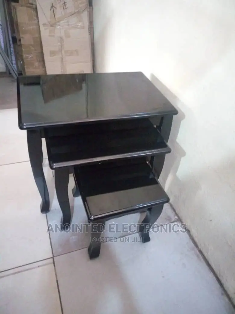 Table And Stolls