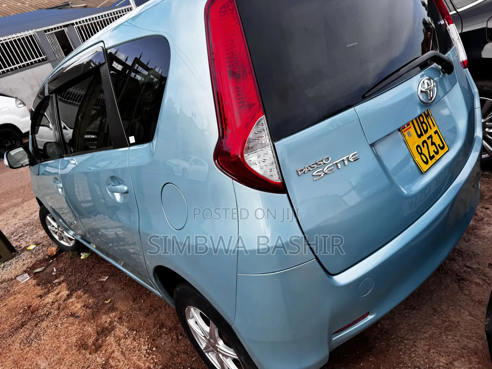 Toyota Passo Sette 2010 Blue