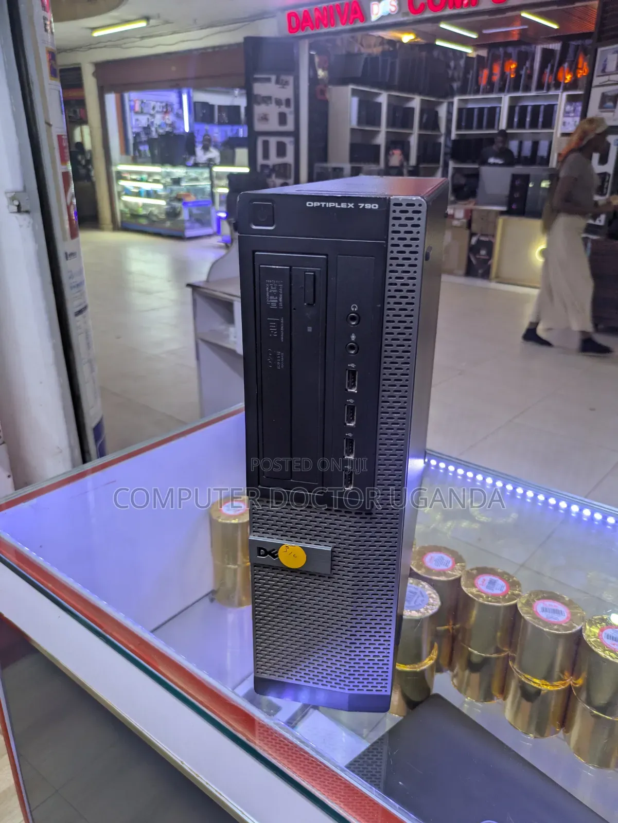 Desktop Computer Dell OptiPlex 790 4GB Intel Core i5 HDD 500GB