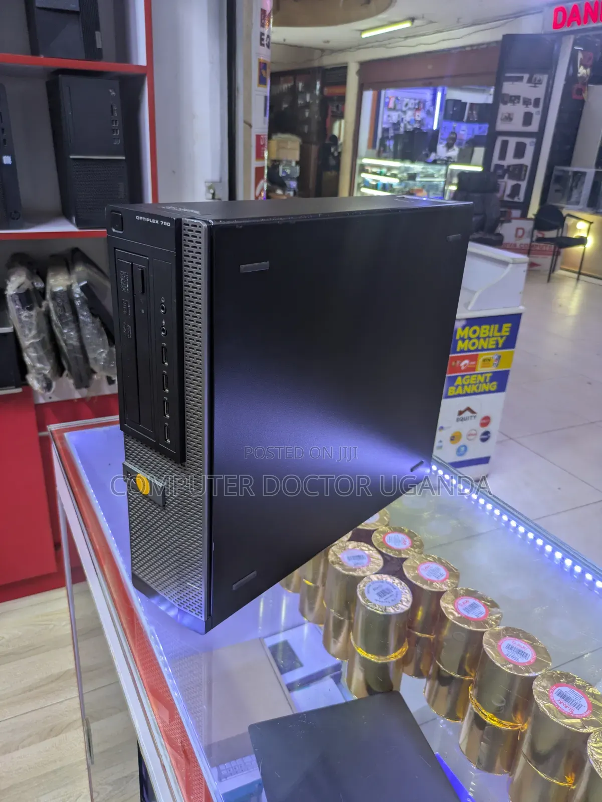 Desktop Computer Dell OptiPlex 790 4GB Intel Core i5 HDD 500GB