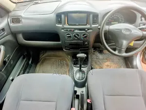 Toyota Probox 2005 Silver