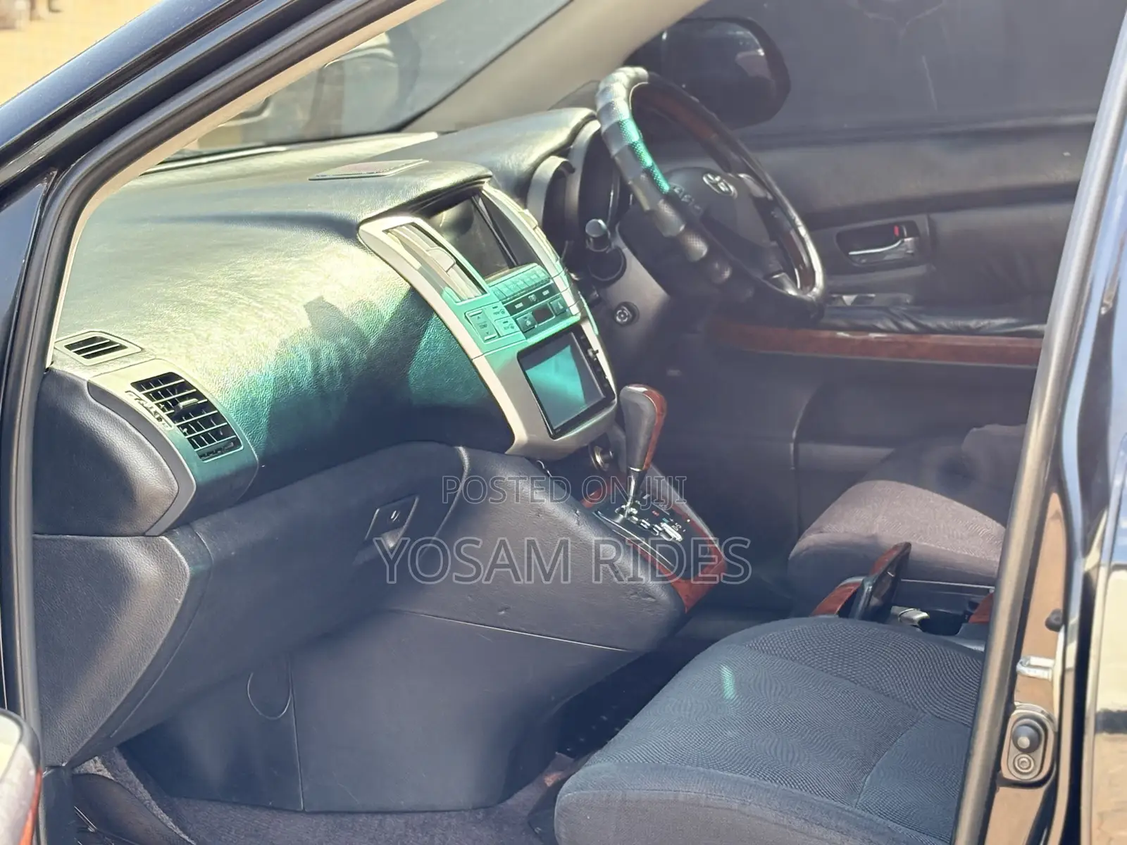Toyota Harrier 2.4 2007 Black