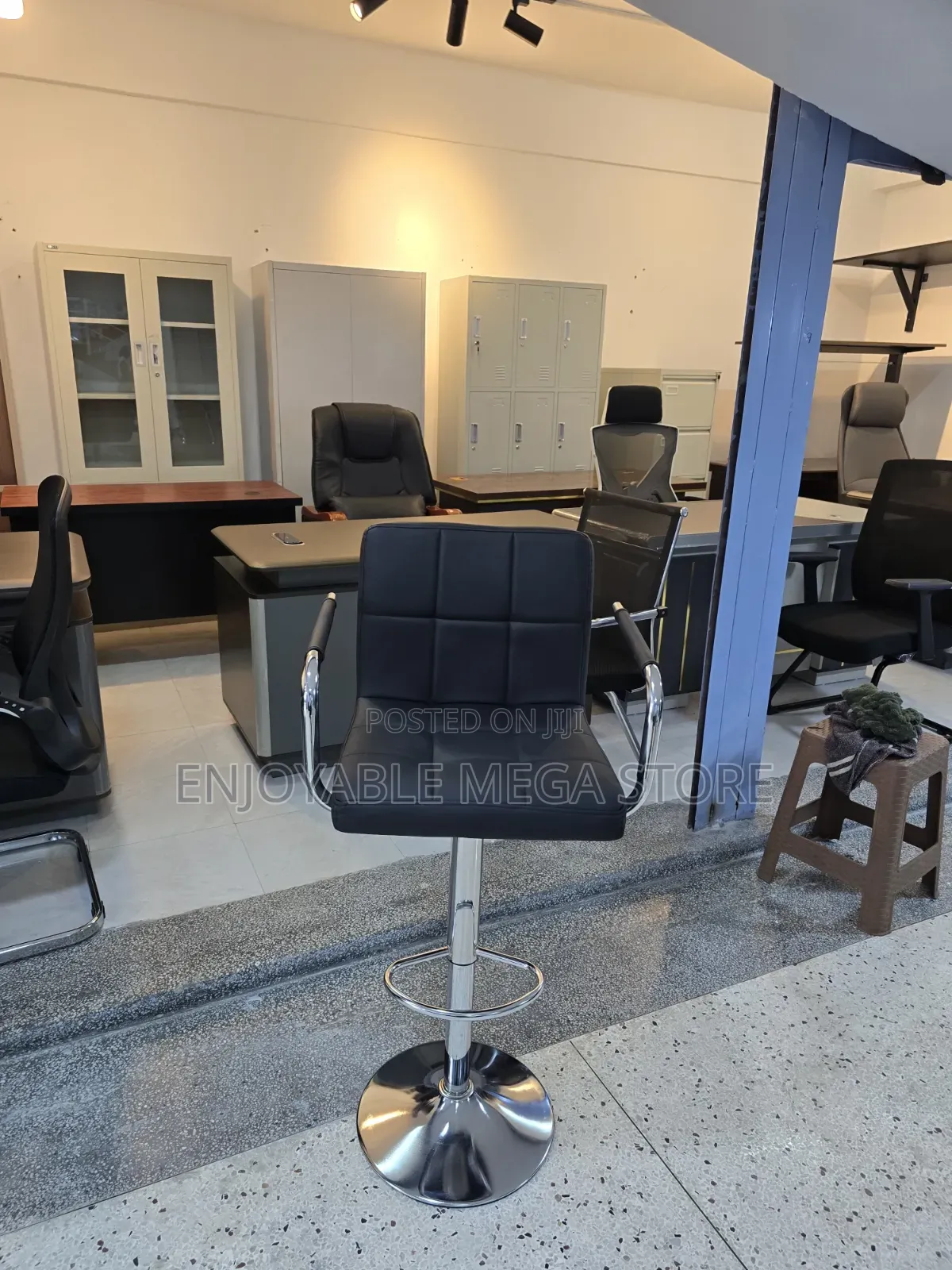 Adjustable Bar Stools Adjustable Bar Stools