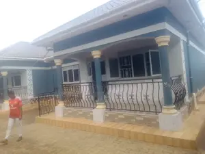 2bdrm House in Kirinya, Central Division for rent