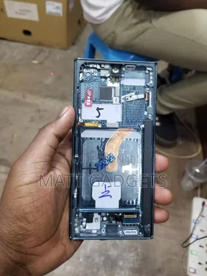 S22ultra Screen