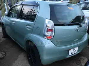 Toyota Passo 2010 Blue