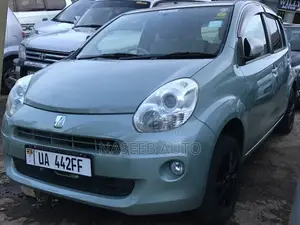 Toyota Passo 2010 Blue