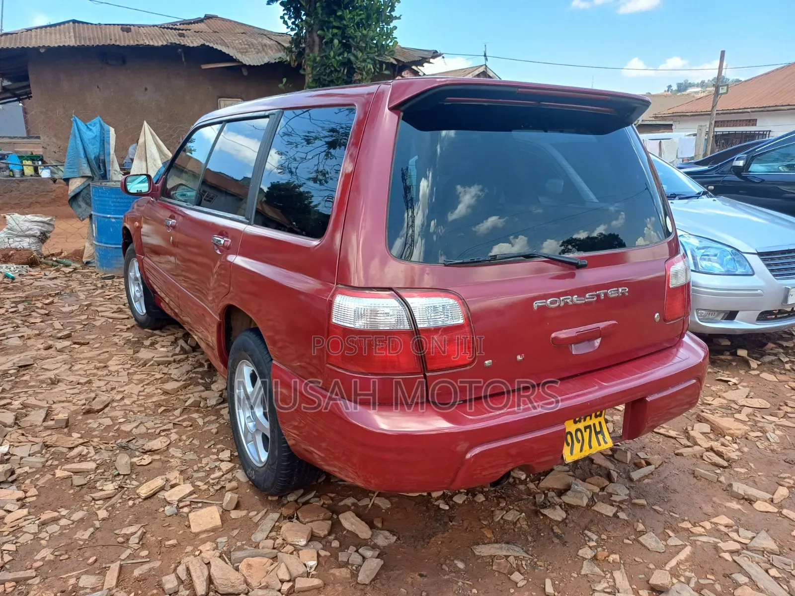 Subaru Forester 2.0 S 2000 Red