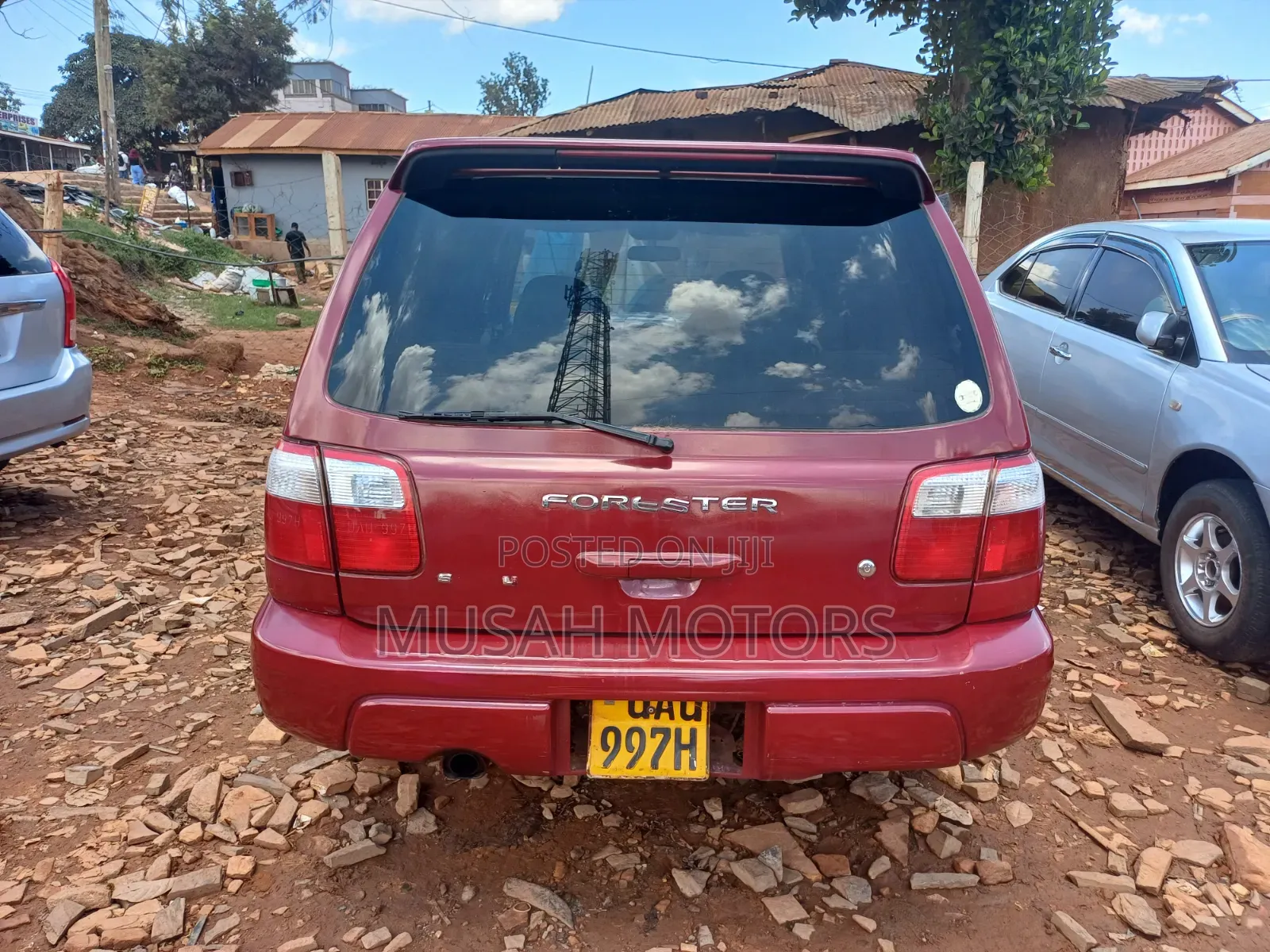 Subaru Forester 2.0 S 2000 Red