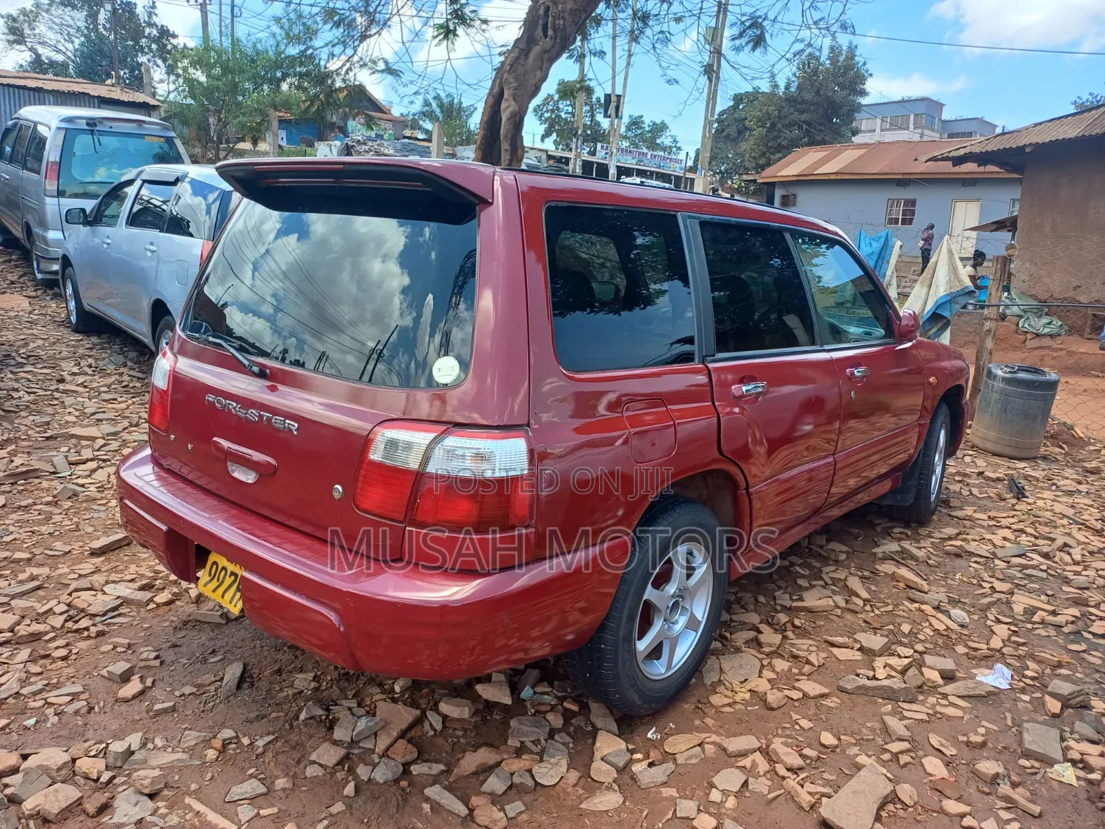 Subaru Forester 2.0 S 2000 Red