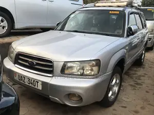 Subaru Forester 2004 Silver