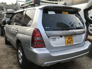 Subaru Forester 2004 Silver