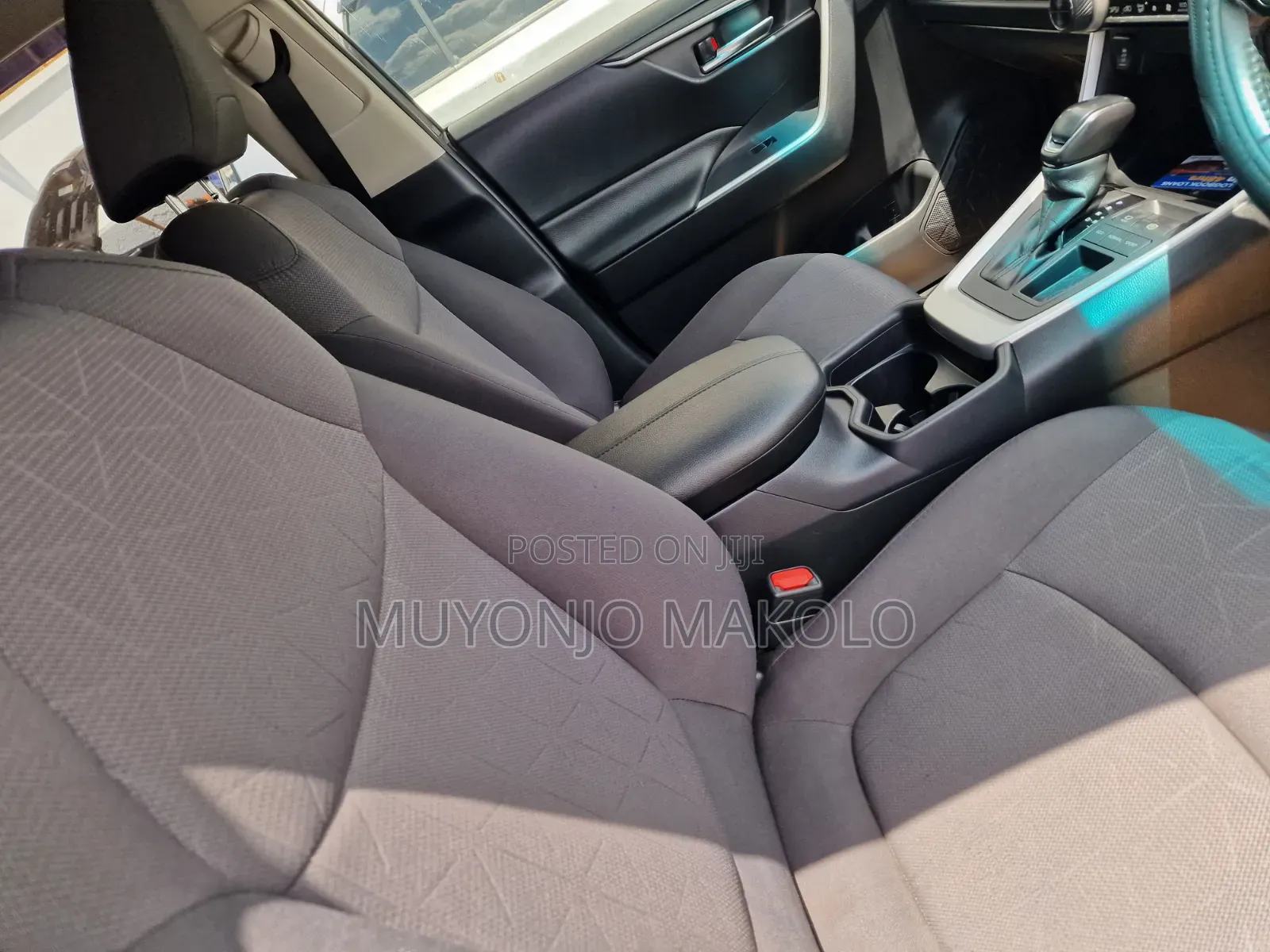 Toyota RAV4 2020 Gray