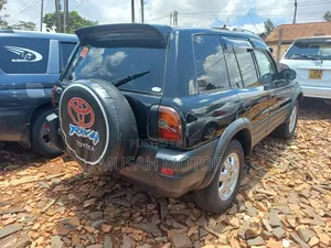 Toyota RAV4 2002 Black