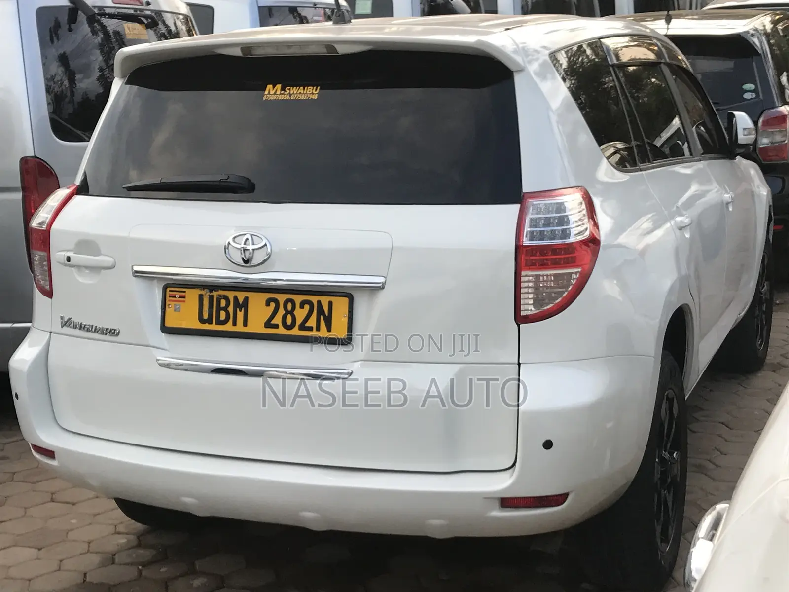 Toyota Vanguard 2009 White