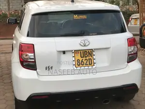 Toyota IST 2008 White