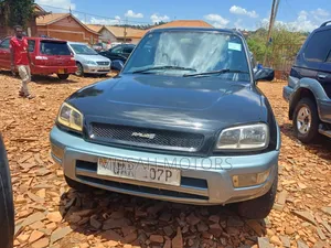 Toyota RAV4 Automatic 2000 Black