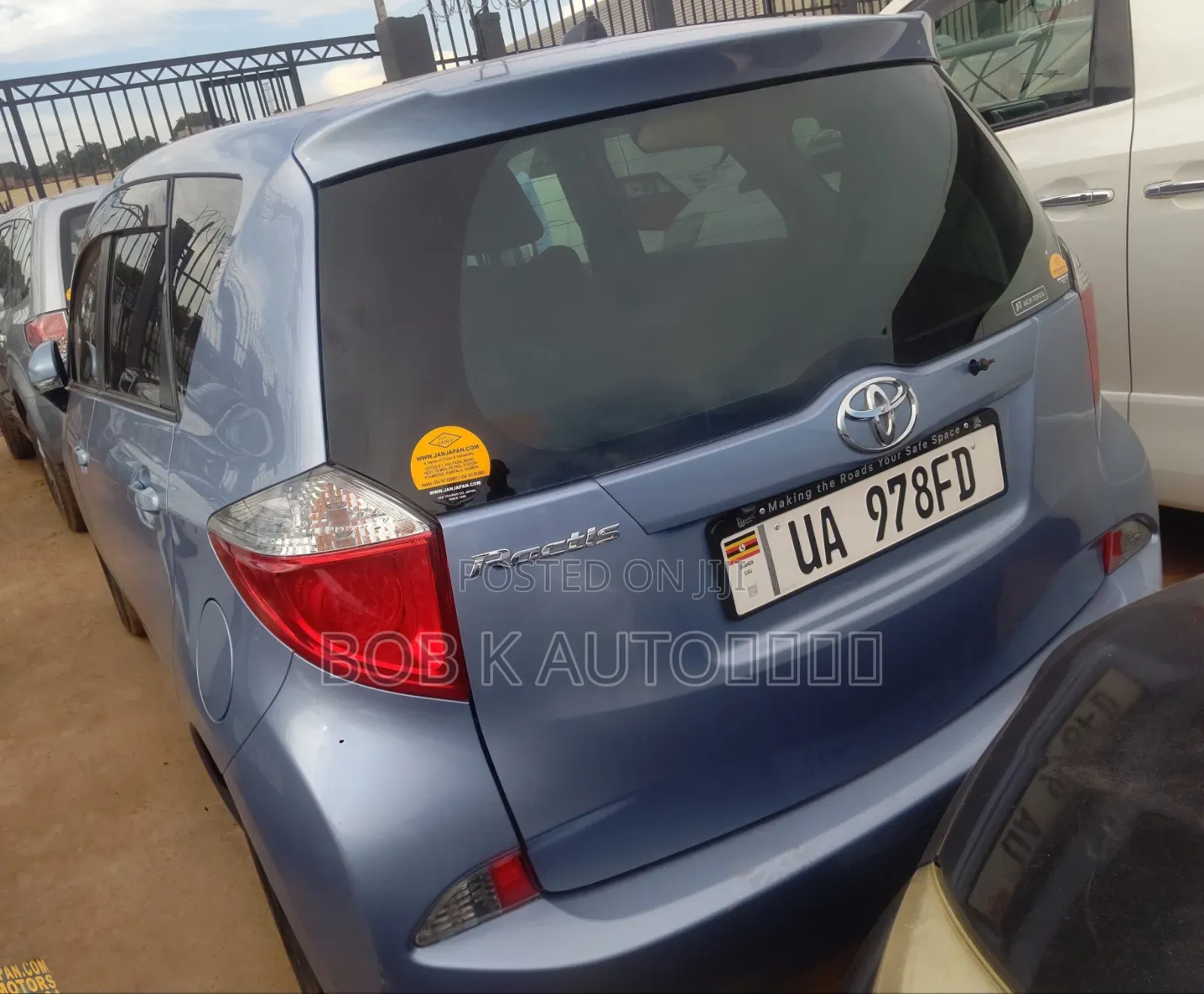 Toyota Ractis 1.5 FWD 2016 Blue