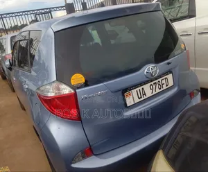Toyota Ractis 1.5 FWD 2016 Blue