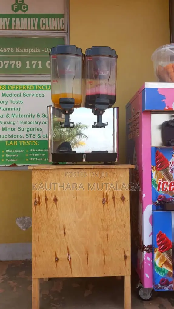 Dual Juice Dispenser.