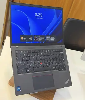 New Laptop Lenovo ThinkPad T14s Gen 2 16GB Intel Core i5 SSD 256GB
