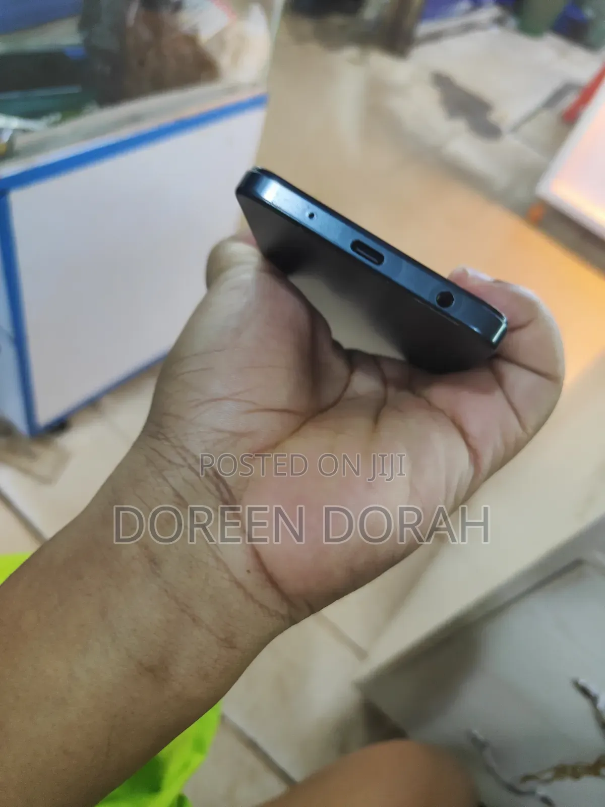 Vivo Y04 64 GB Black