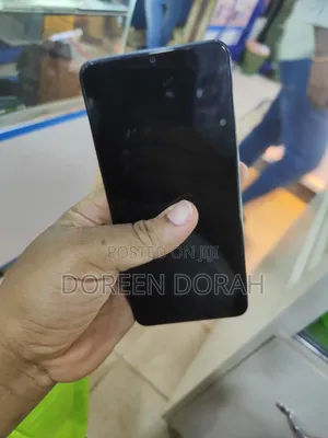 Vivo Y04 64 GB Black