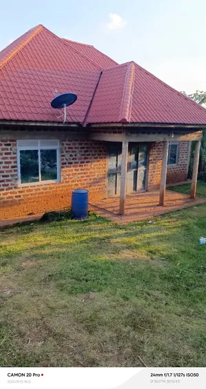 4bdrm House in Kabalore for sale