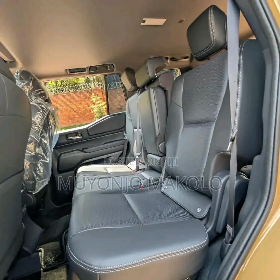 New Toyota Land Cruiser Prado 2024 Gold