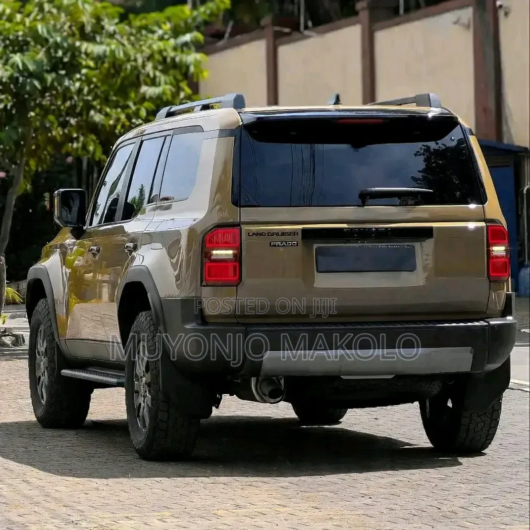 New Toyota Land Cruiser Prado 2024 Gold