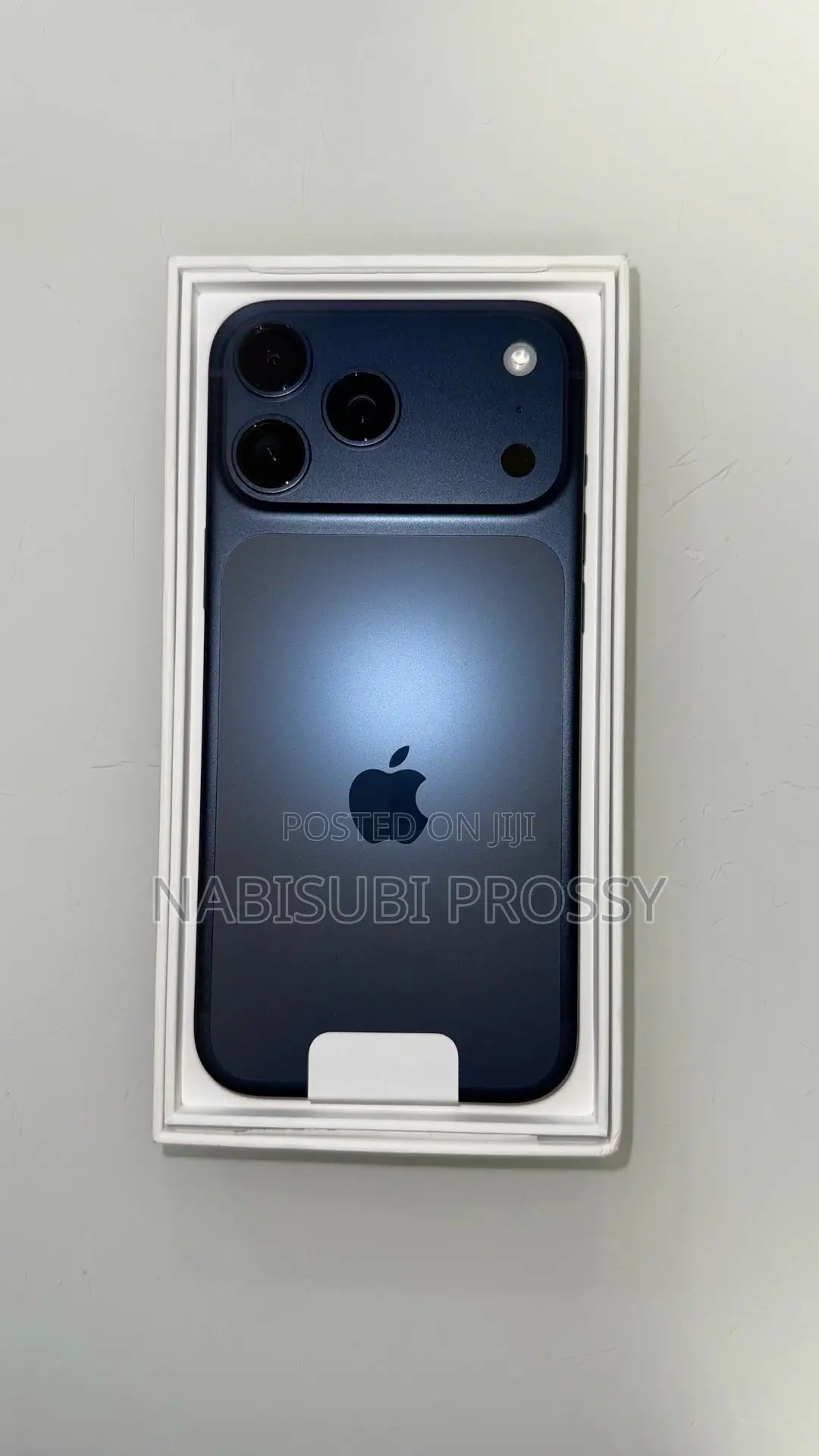 New Apple iPhone 17 Pro Max 256 GB Blue