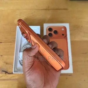 New Apple iPhone 17 Pro Max 256 GB Orange