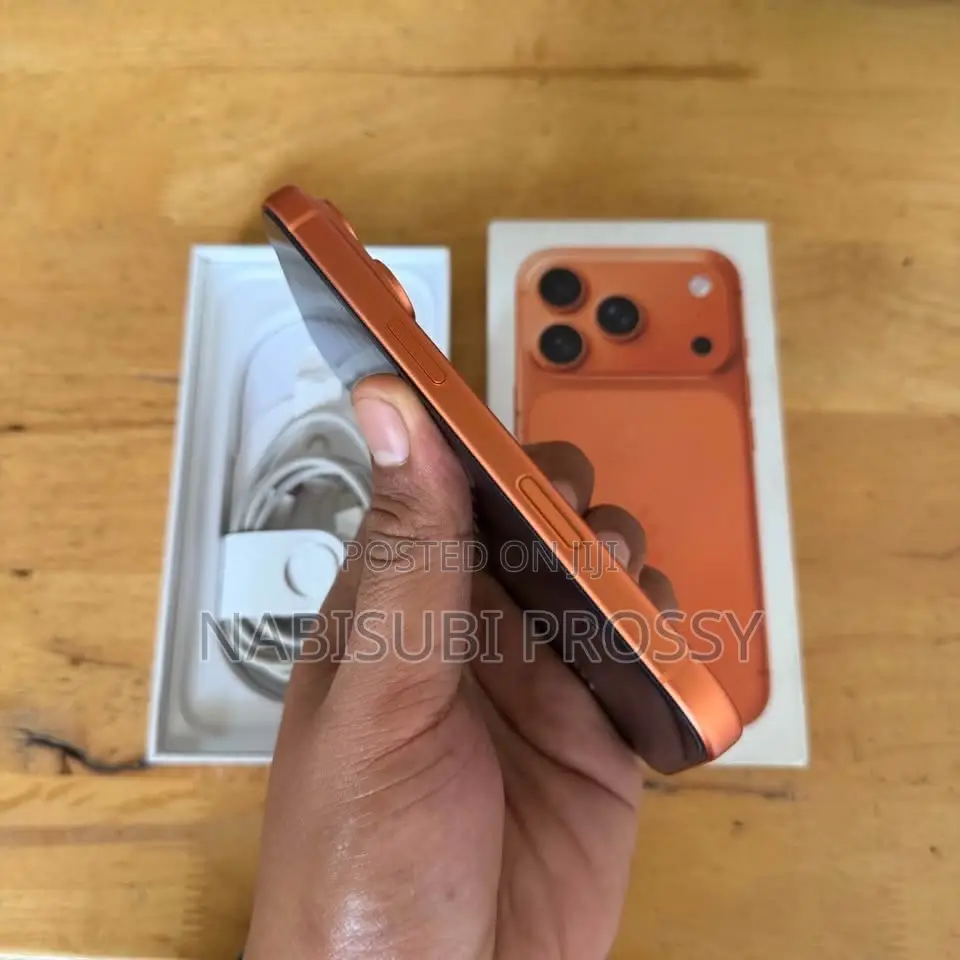New Apple iPhone 17 Pro Max 256 GB Orange