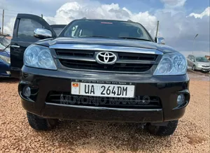 Toyota Fortuner 2009 Black