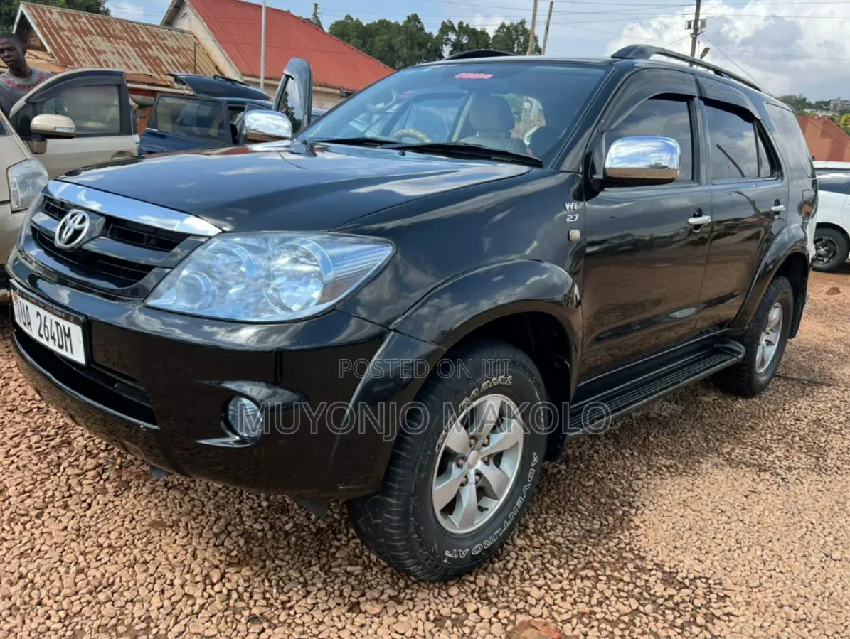 Toyota Fortuner 2009 Black