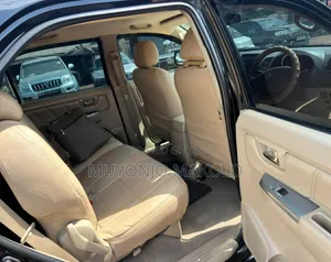 Toyota Fortuner 2009 Black