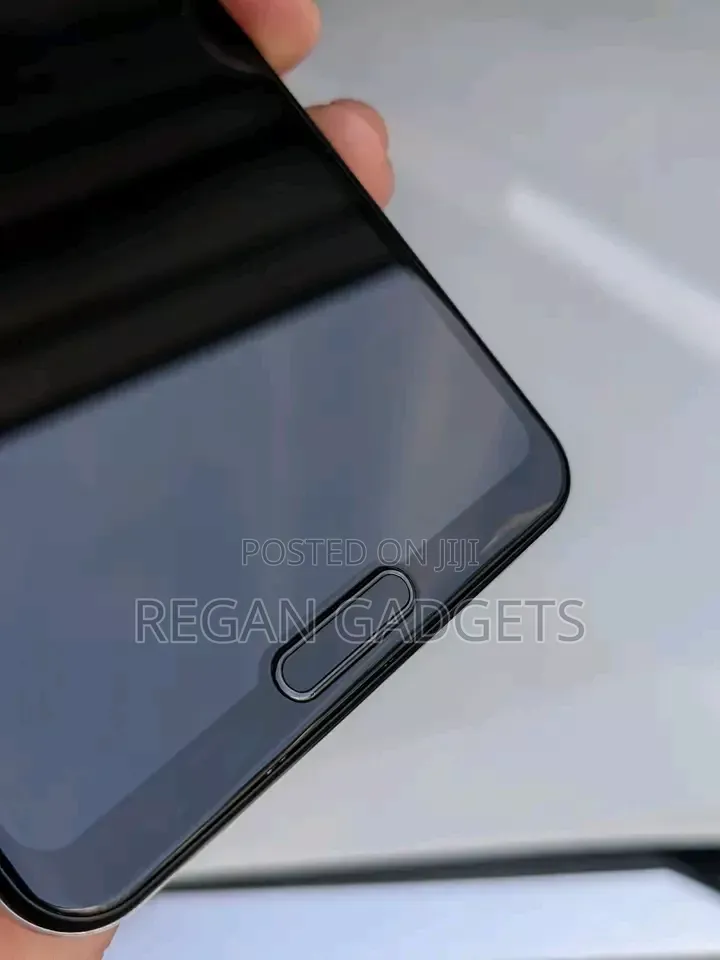Sharp Aquos R5G 256 GB White