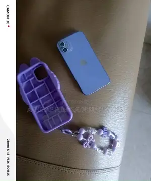 Apple iPhone 12 64 GB Blue