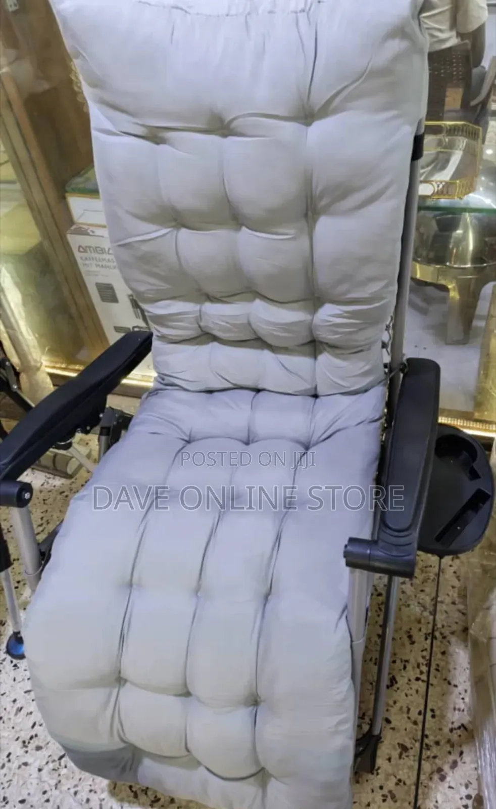 Padded Zero Gravity Reclining Chair