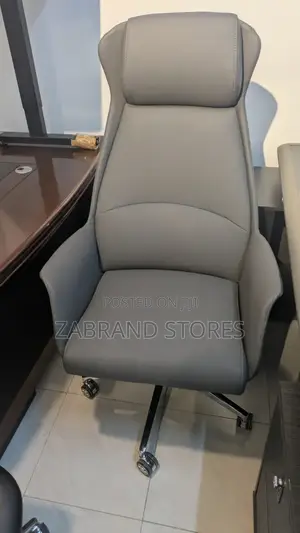 High Back Class Office Genuine Leather Chair