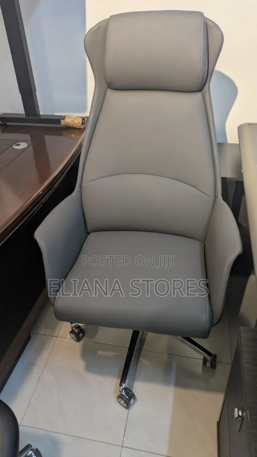 High Back Class Office Genuine Leather Chair