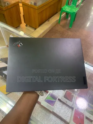 Laptop Lenovo ThinkPad X1 Carbon 16GB Intel Core i7 SSD 512GB