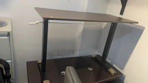 Adjustable Height Office Table