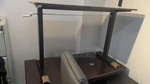 Adjustable Height Office Table