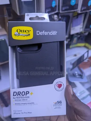 iPhone 16 Pro Max Defender Otter Box