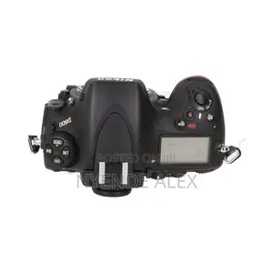 Nikon D800 Professional Full-Frame DSLR Camera – Excellent Condition
